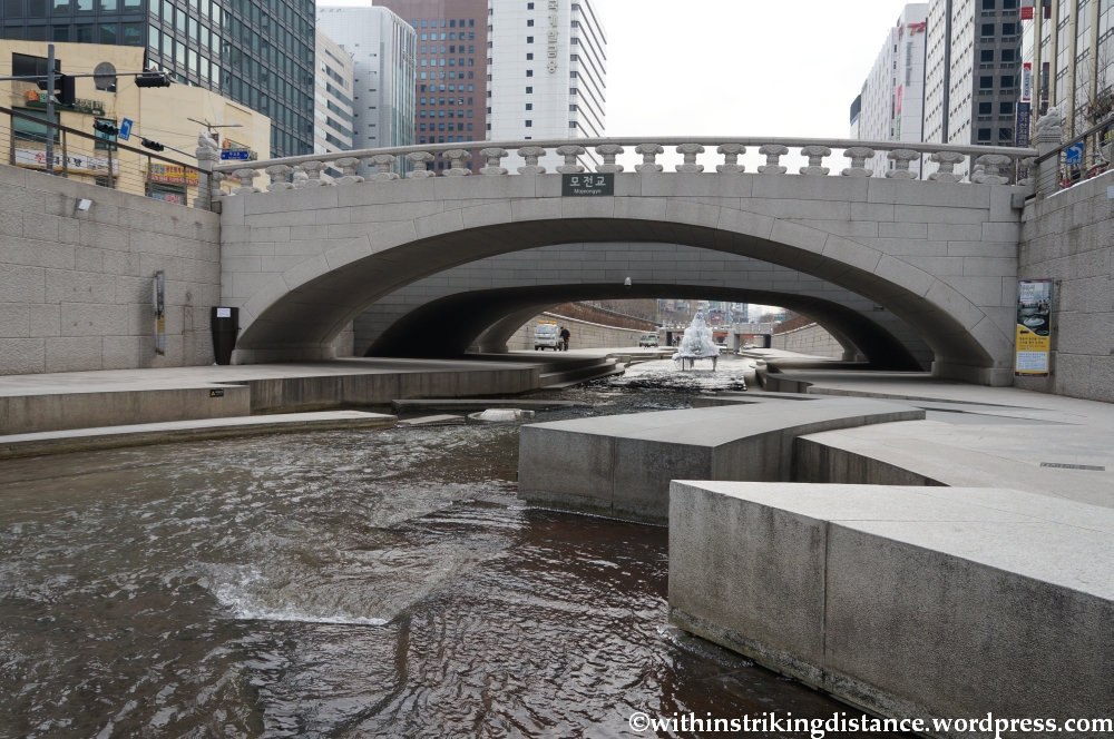 12Feb13 Seoul Cheonggyecheon 005