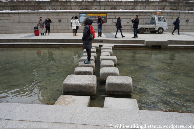 12Feb13 Seoul Cheonggyecheon 010