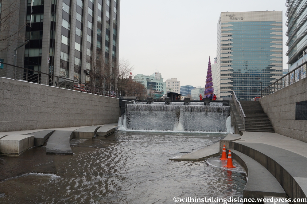 12Feb13 Seoul Cheonggyecheon 021