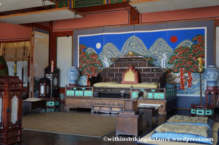 14Oct13 Haenggung Hwaseong Fortress Suwon South Korea 008