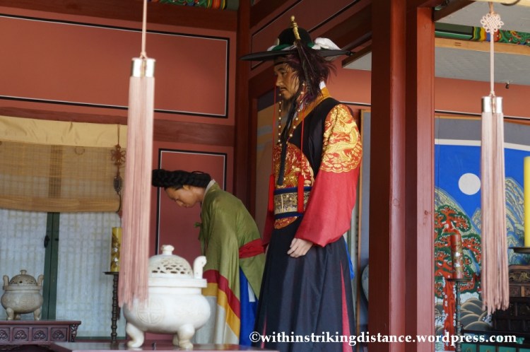 14Oct13 Haenggung Hwaseong Fortress Suwon South Korea 010