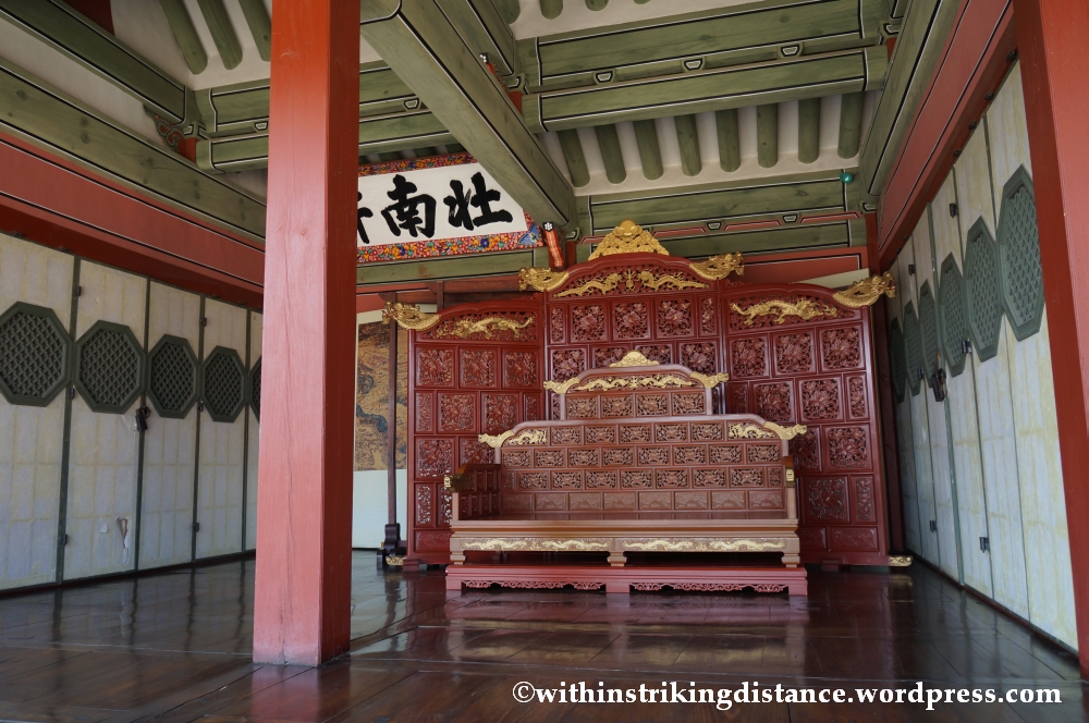 14Oct13 Haenggung Hwaseong Fortress Suwon South Korea 011