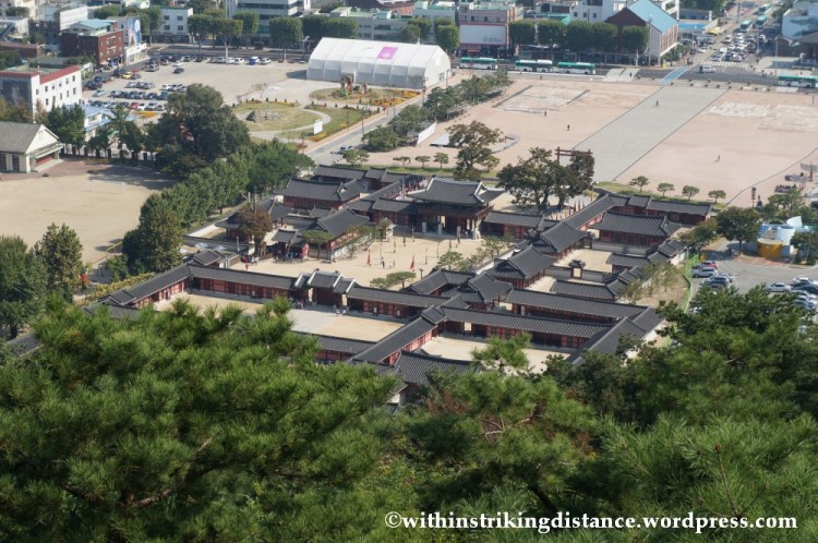 14Oct13 Haenggung Paldalsan Wall Hwaseong Fortress Suwon South Korea 018