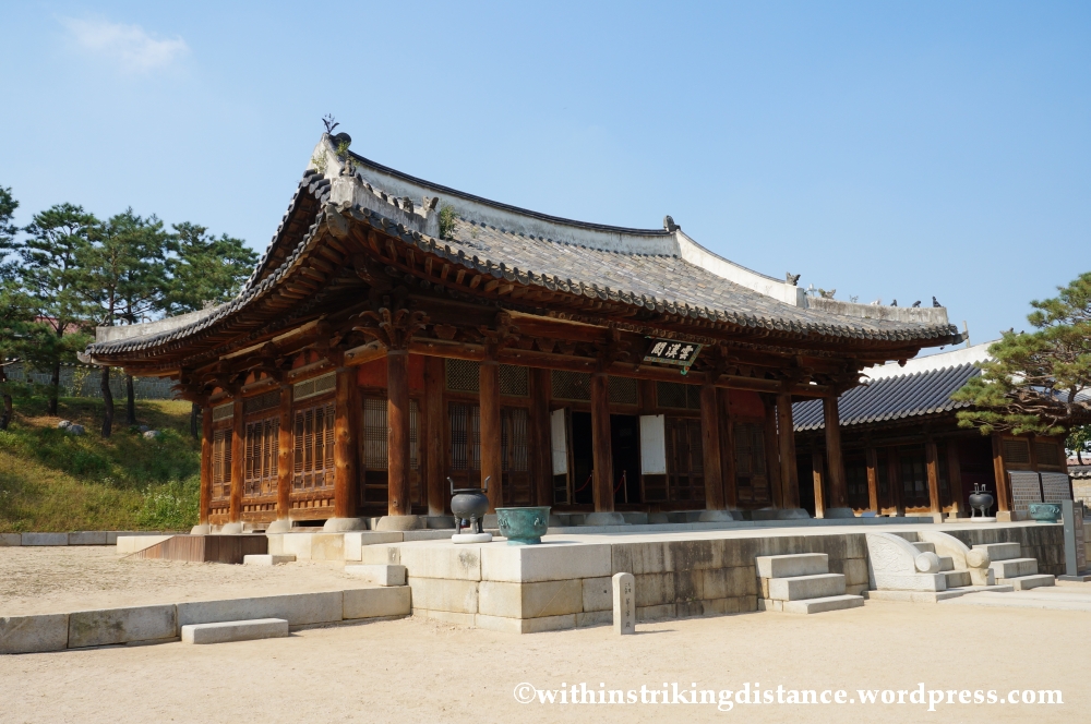 14Oct13 Hwaryeongjeon Hwaseong Fortress Suwon South Korea 003