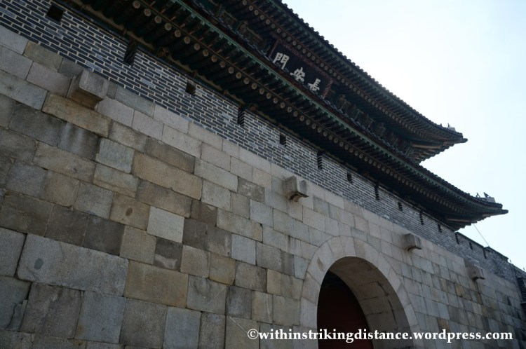 14Oct13 Janganmun Hwaseong Fortress Suwon South Korea 008