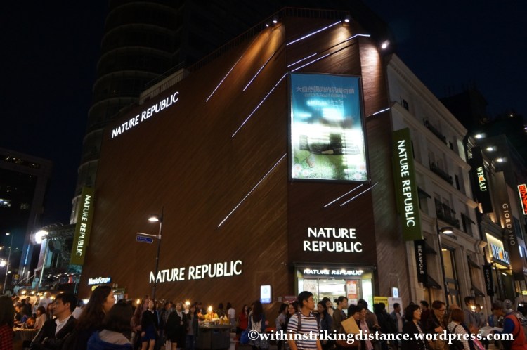 14Oct13 Myeongdong Seoul South Korea 003