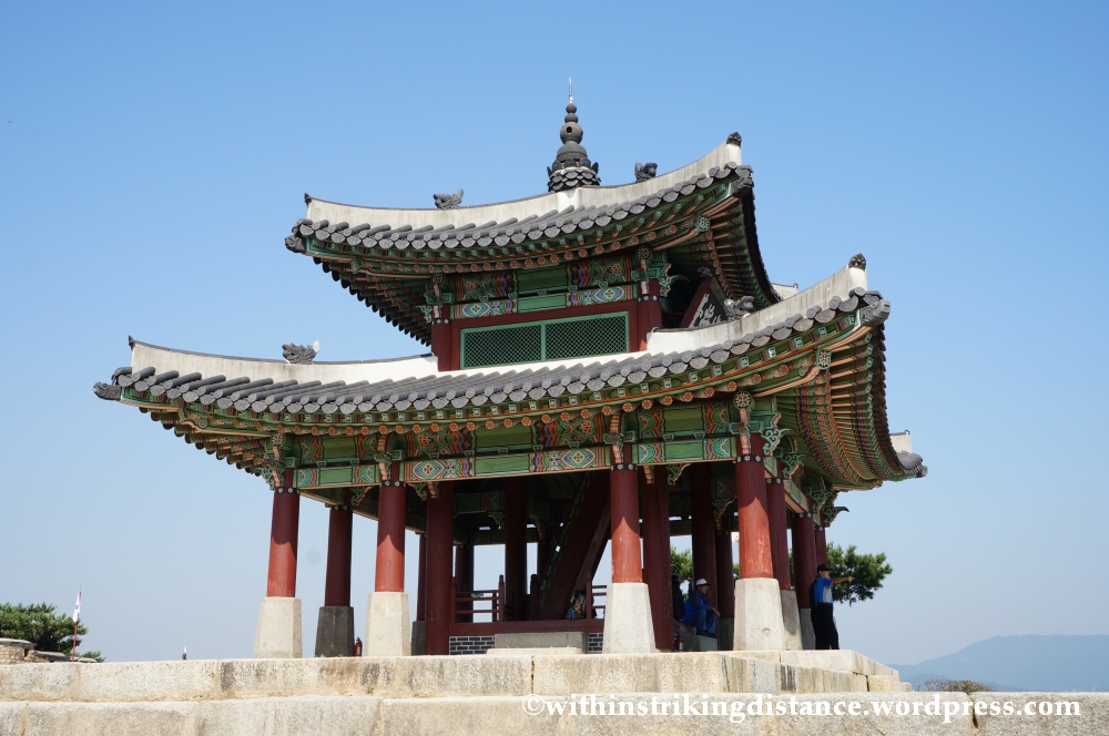 14Oct13 Seojangdae Paldalsan Wall Hwaseong Fortress Suwon South Korea 013