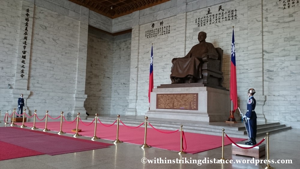 06Nov14 Chiang Kai-shek Memorial Hall Taipei Taiwan 011