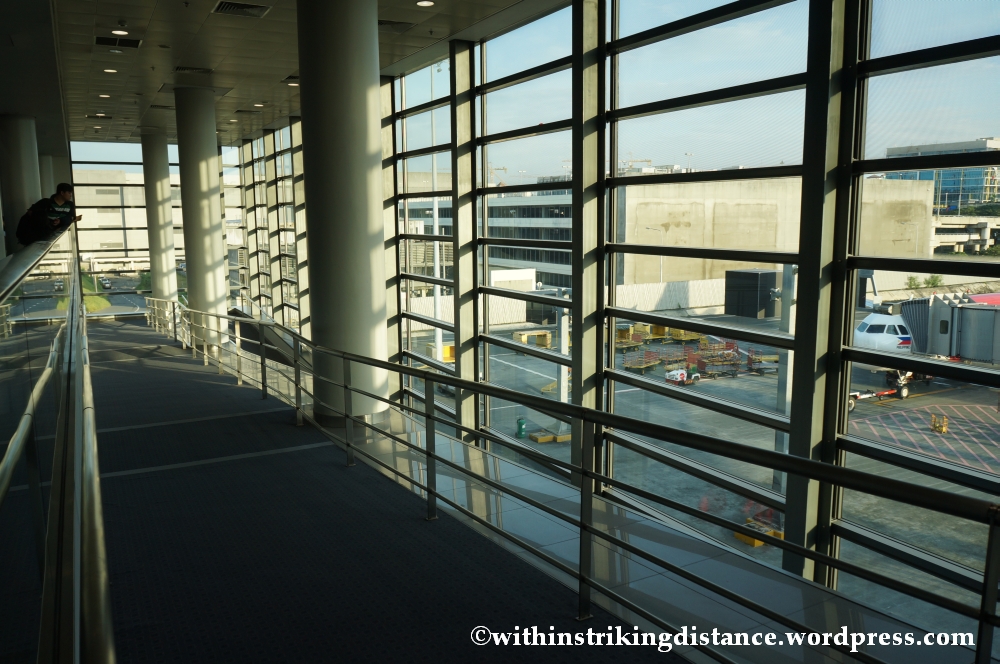 10Dec14 003 NAIA Terminal 3 Economy Class Air Asia Zest Z2 884 Manila Seoul Incheon