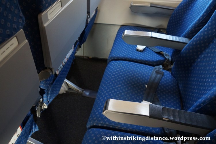 10Dec14 006 A320-200 Seats Legroom Economy Class Air Asia Zest Z2 884 Manila Seoul Incheon