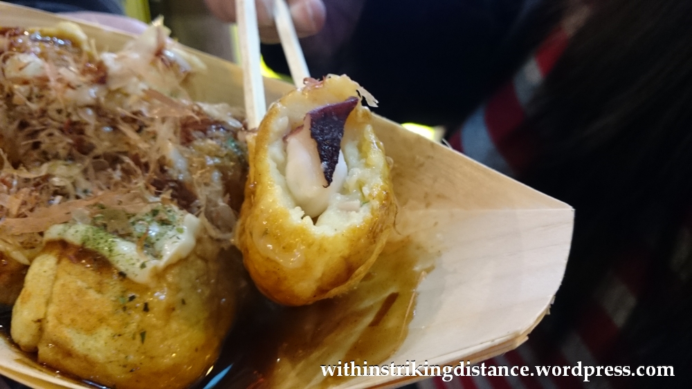 23Nov14 024 Takoyaki Dotombori Osaka Kansai Japan