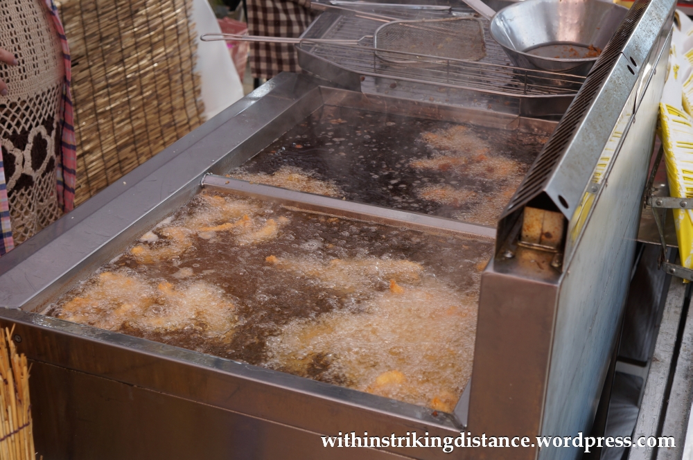24Nov14 009 Karaage Food Stalls Nara Japan