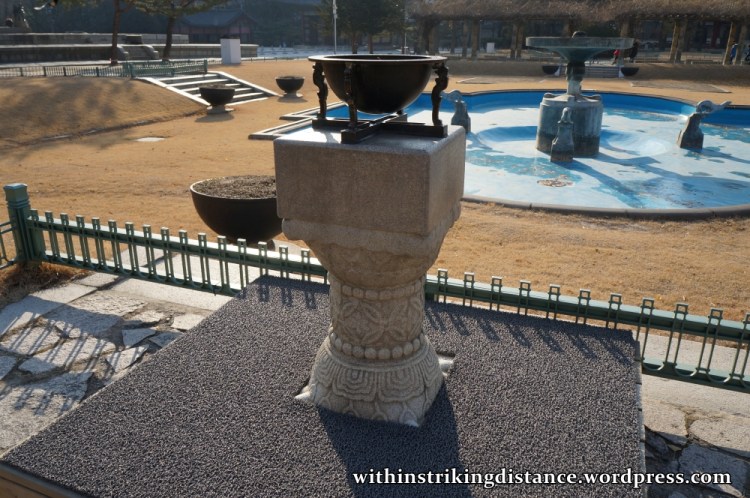 12Dec14 Deoksugung Seoul South Korea 014 Angbuilgu Sundial