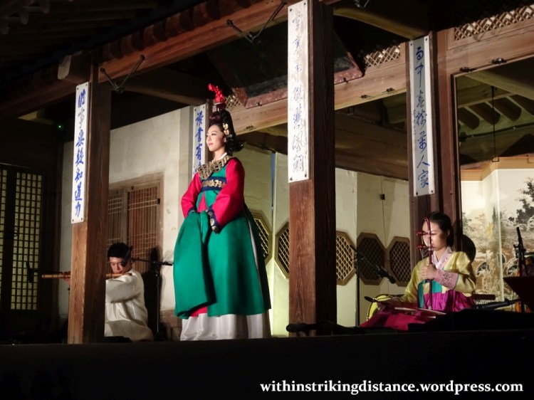 26Sep15 022 South Korea Seoul Moonlight Tour at Changdeokgung Palace