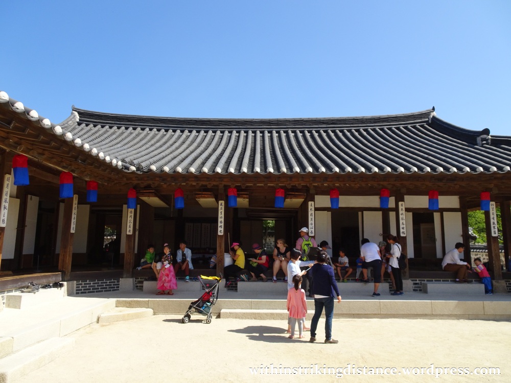27Sep15 1007 South Korea Seoul Namsangol Hanok Village