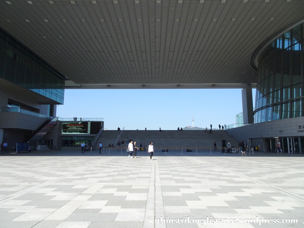 27Sep15 2004 South Korea Seoul National Museum of Korea