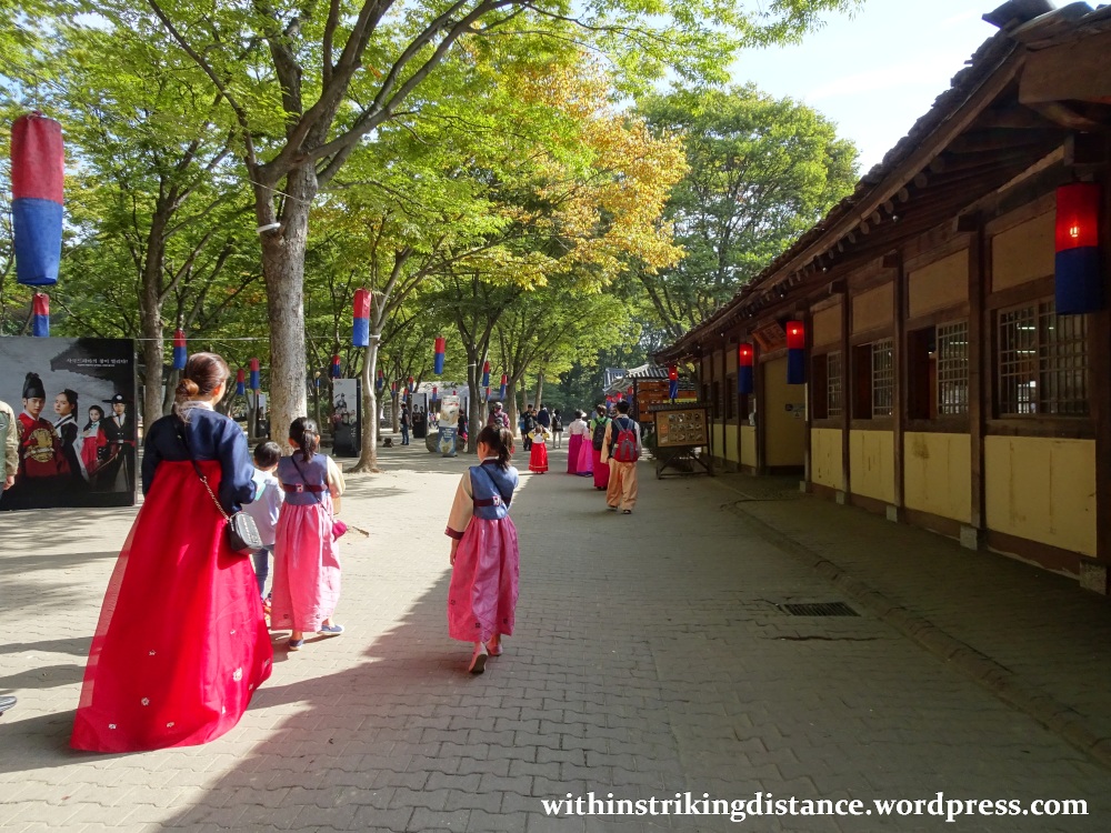 28Sep15 001 South Korea Seoul Yongin Korean Folk Village