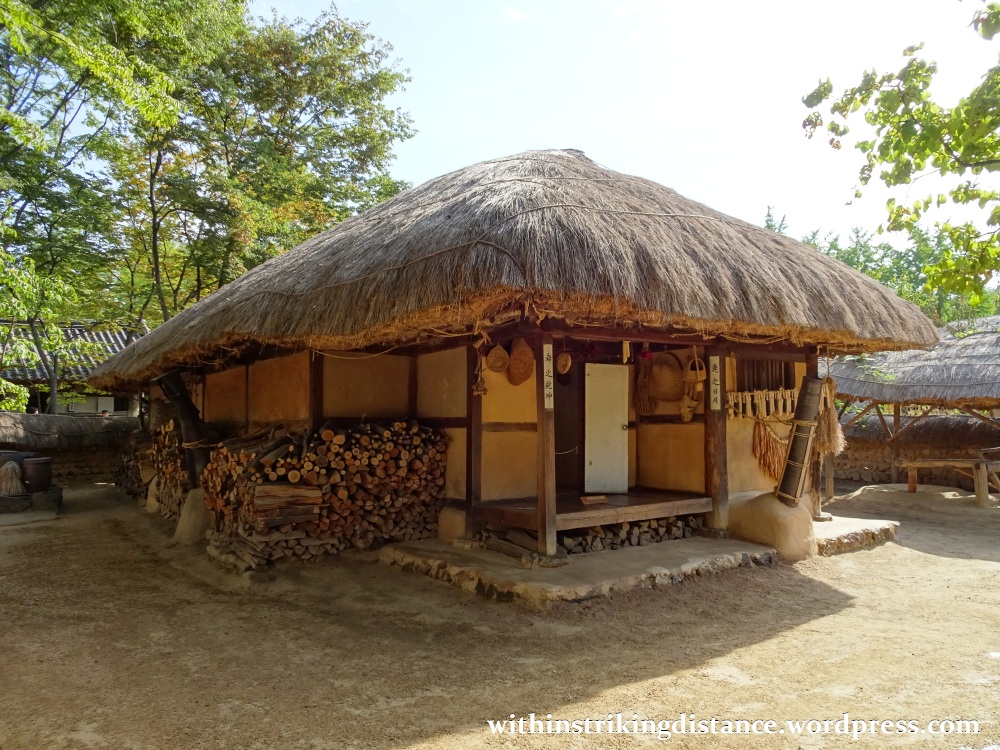 28Sep15 002 South Korea Seoul Yongin Korean Folk Village