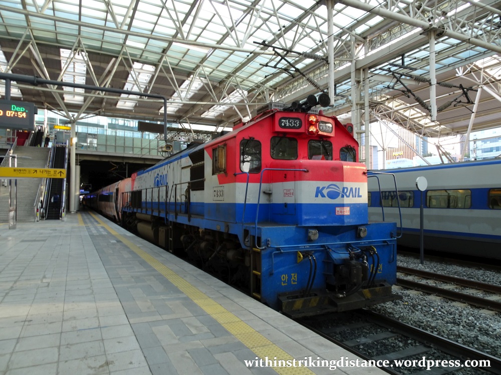 28Sep15 003 South Korea KORAIL S-train 4873 Seoul Station to Suwon