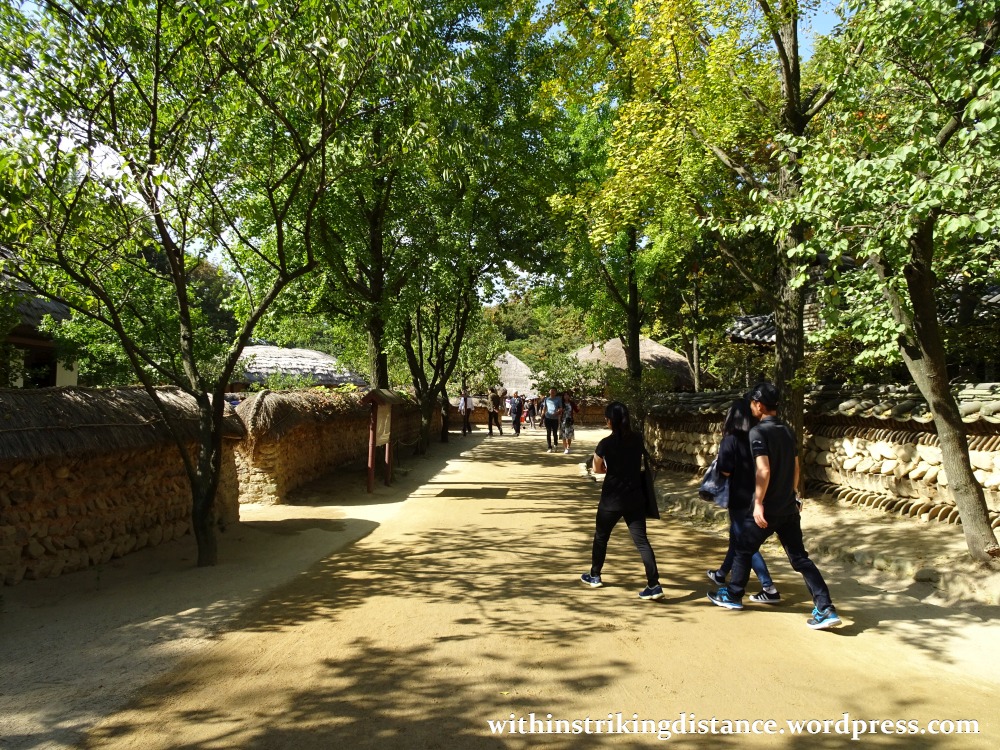 28Sep15 006 South Korea Seoul Yongin Korean Folk Village