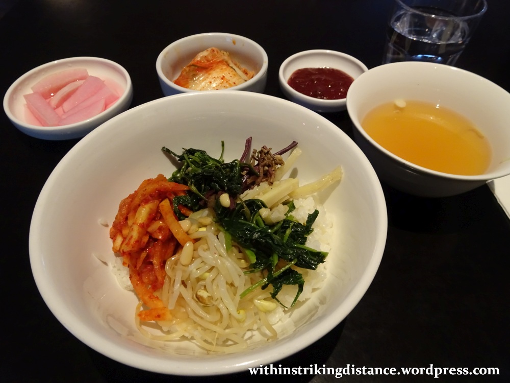 29Sep15 011 South Korea Seoul Gyeongbokgung Palace Museum Bibimbap