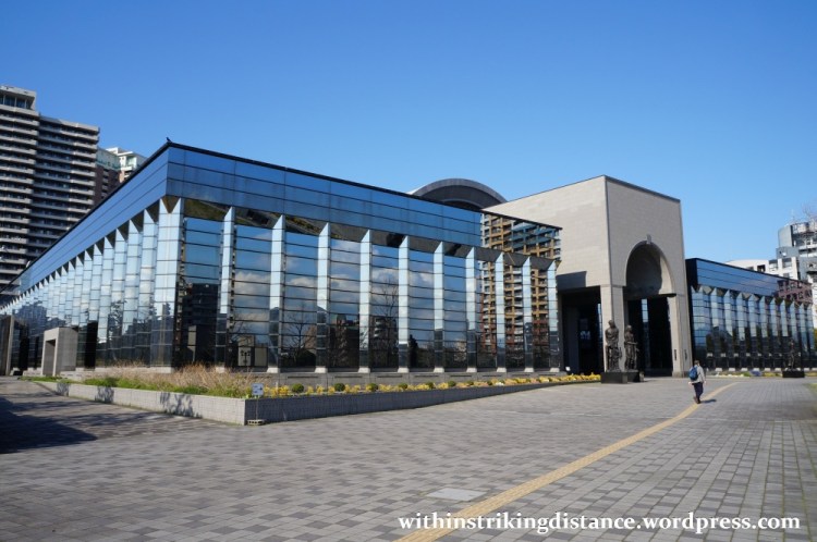 24Mar15 002 Japan Kyushu Fukuoka City Museum Seaside Momochi