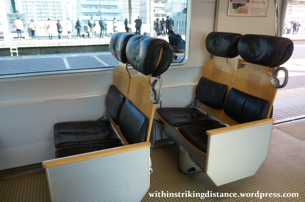 25Mar15 003 Japan JR Kyushu 817 Series EMU Train