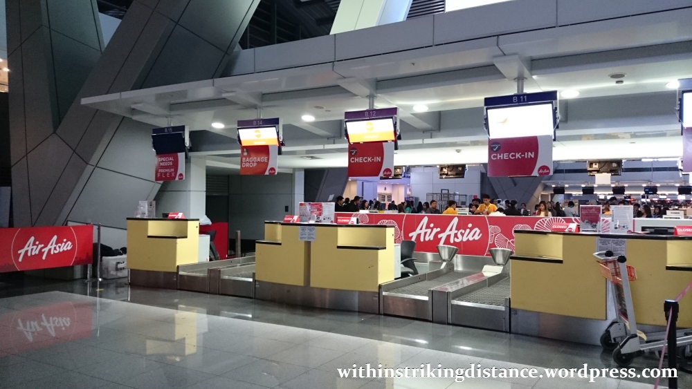 06Feb16 001 AirAsia Flight Z2 884 MNL ICN NAIA Terminal 3 Check In Counter