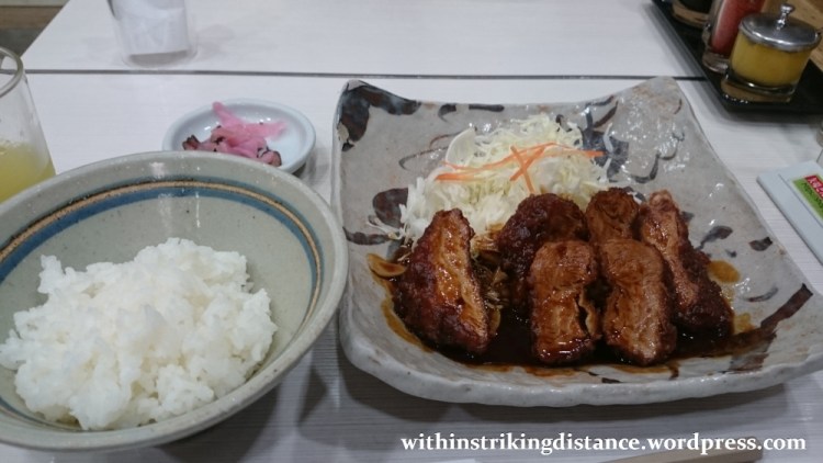 05Jun16 002 Japan Honshu Nagoya Yabaton Miso Katsu Dinner