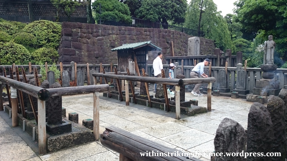 05Jul15 007 Japan Honshu Tokyo Sengakuji 47 Forty Seven Ronin Graves
