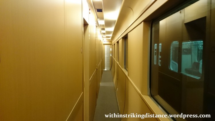 05-06Jul15 002 Japan Honshu 285 Series EMU JR Tokyo Izumo-shi Sunrise Izumo Night Train Sleeper