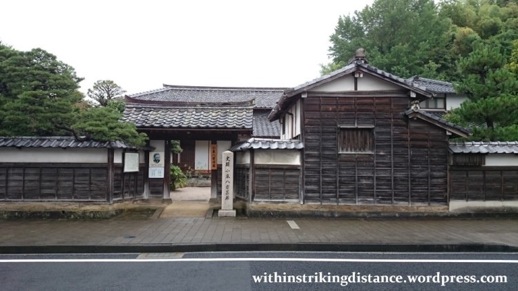 07jul15-001-japan-honshu-shimane-matsue-shiomi-nawate-street-former-samurai-district-houses