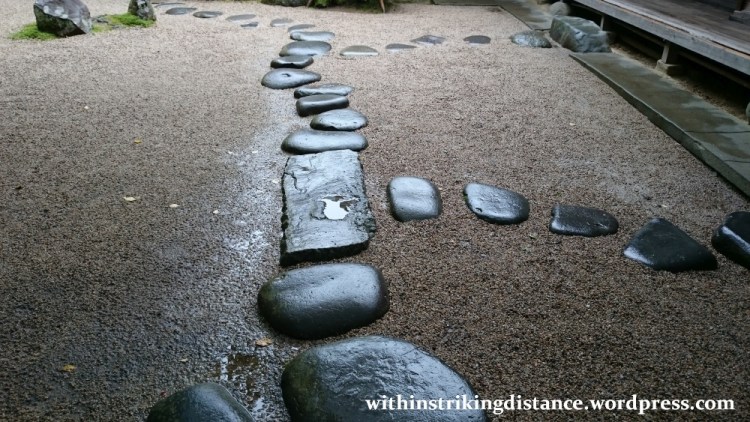 07jul15-006-japan-honshu-shimane-matsue-shiomi-nawate-street-former-samurai-district-houses