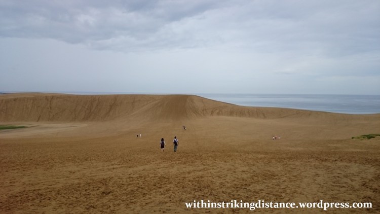 08jul15-002-japan-tottori-sand-dunes-sakyu