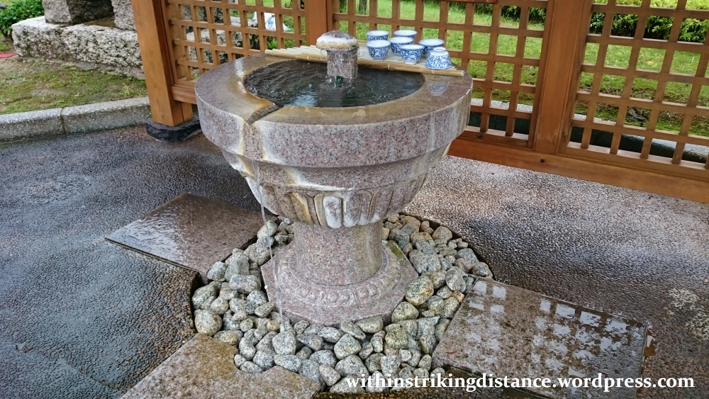 09jul15-001-japan-kansai-hyogo-toyooka-kinosaki-onsen-hot-spring-water-drinking-fountain