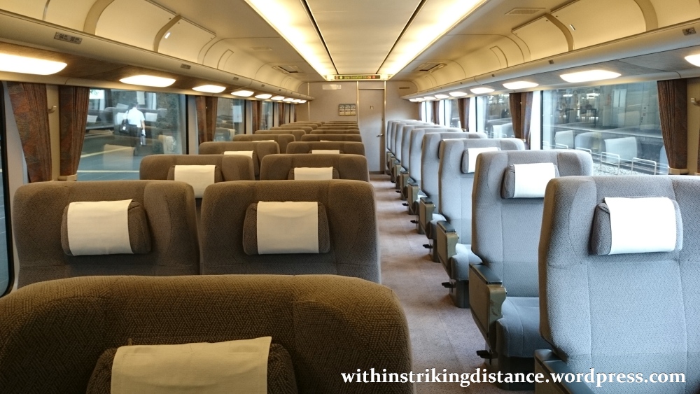 09jul15-002-japan-jr-west-281-series-emu-haruka-limited-express-train