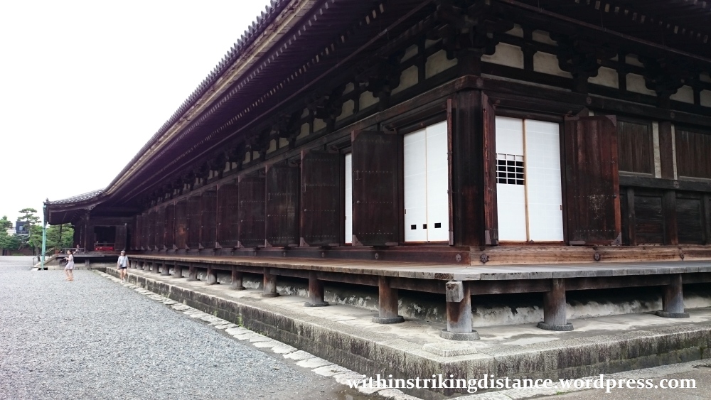 09jul15-002-japan-kansai-kyoto-sanjusangendo-rengeoin-temple