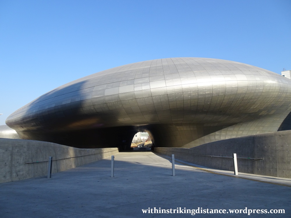 06feb16-002-south-korea-seoul-dongdaemun-design-plaza