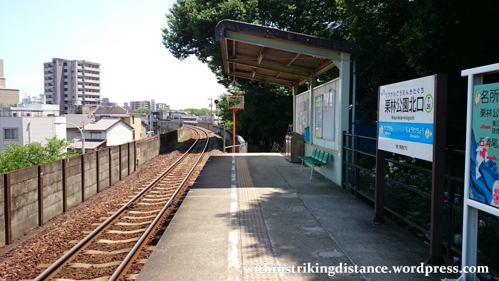 10jul15-004-japan-railways-jr-shikoku-kotoku-line-ritsurin-koen-kitaguchi-train-station-takamatsu-kagawa