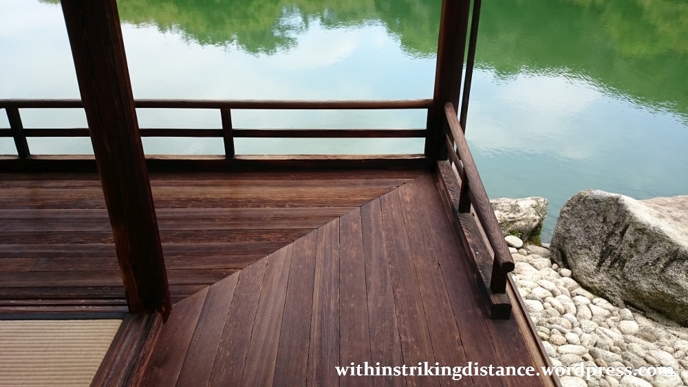 10jul15-007-japan-shikoku-kagawa-takamatsu-ritsurin-koen-garden-kikugetsu-tei-teahouse