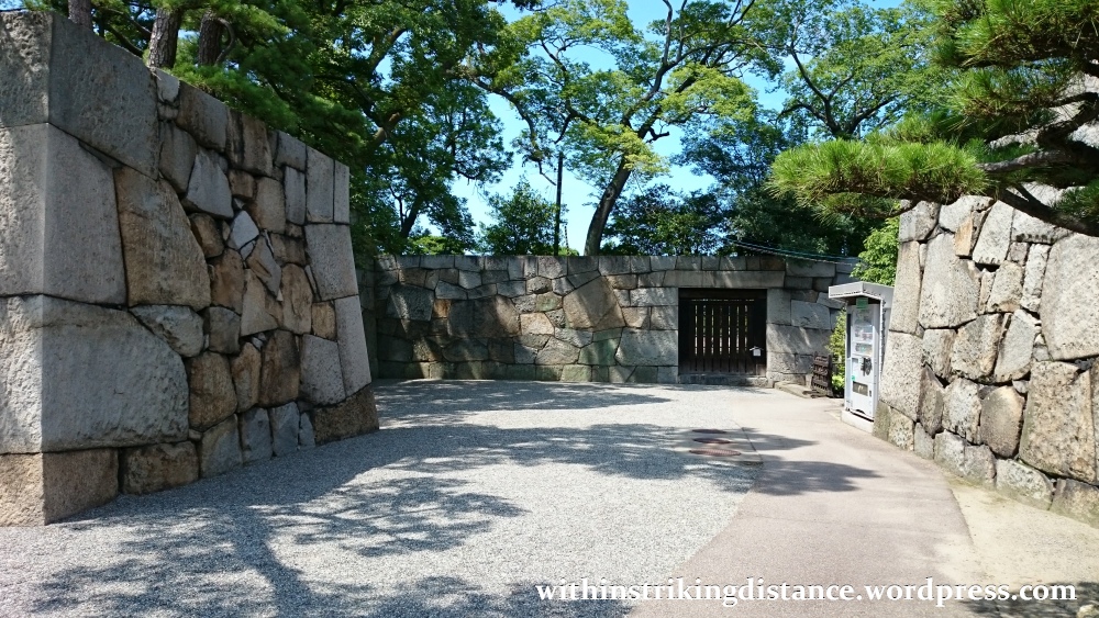 10jul15-013-japan-shikoku-kagawa-takamatsu-castle-tamamo-asahi-mon