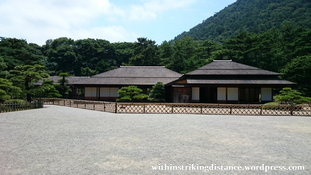 10jul15-018-japan-shikoku-kagawa-takamatsu-ritsurin-koen-garden-kikugetsu-tei-teahouse