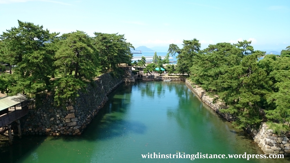 10jul15-022-japan-shikoku-kagawa-takamatsu-castle-tamamo
