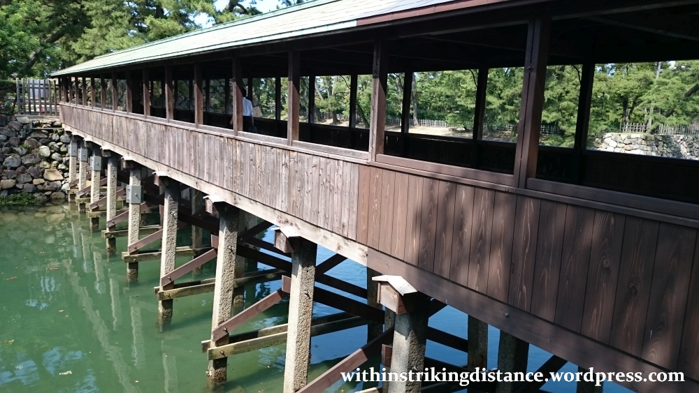 10jul15-024-japan-shikoku-kagawa-takamatsu-castle-tamamo-saya-bashi-bridge