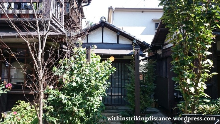 02oct16-019-japan-kanto-tokyo-taito-ueno-shitamachi-ueno-sakuragi-atari