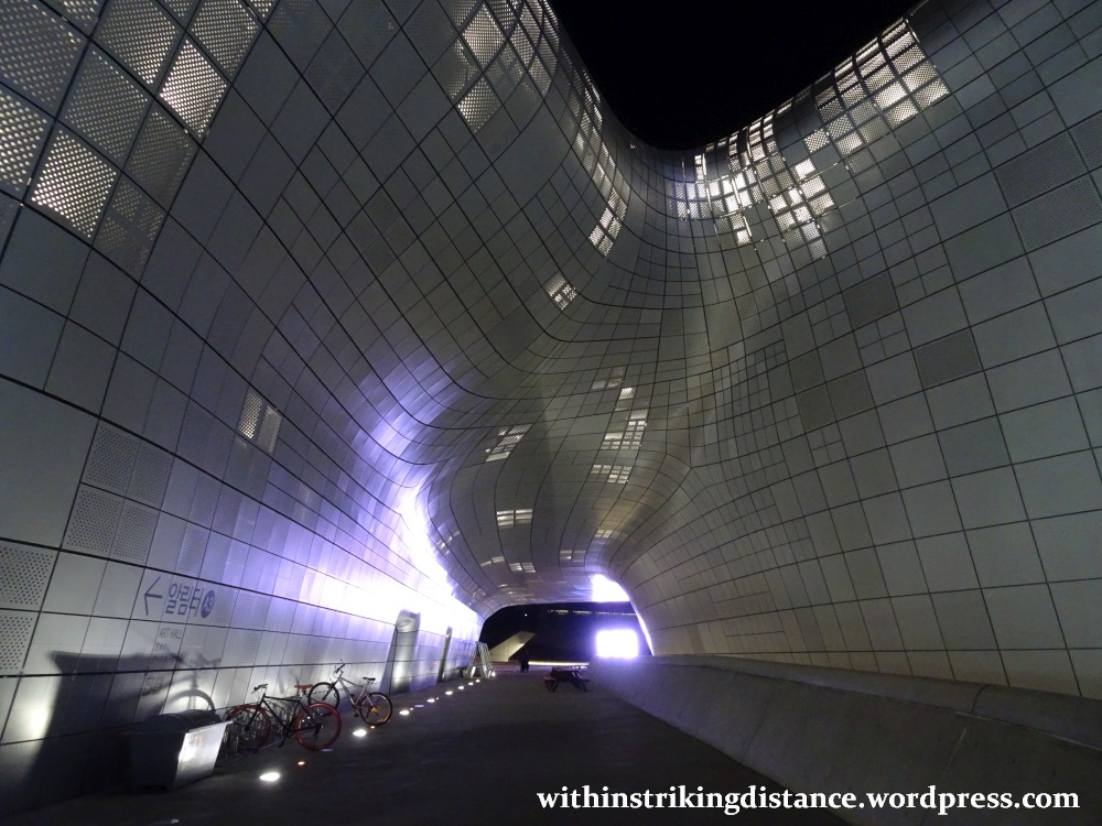 07feb16-004-south-korea-seoul-dongdaemun-design-plaza
