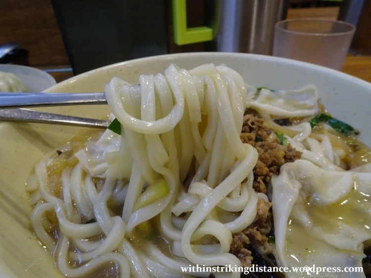 09feb16-006-south-korea-seoul-myeongdong-kyoja-kalguksu-restaurant-noodles