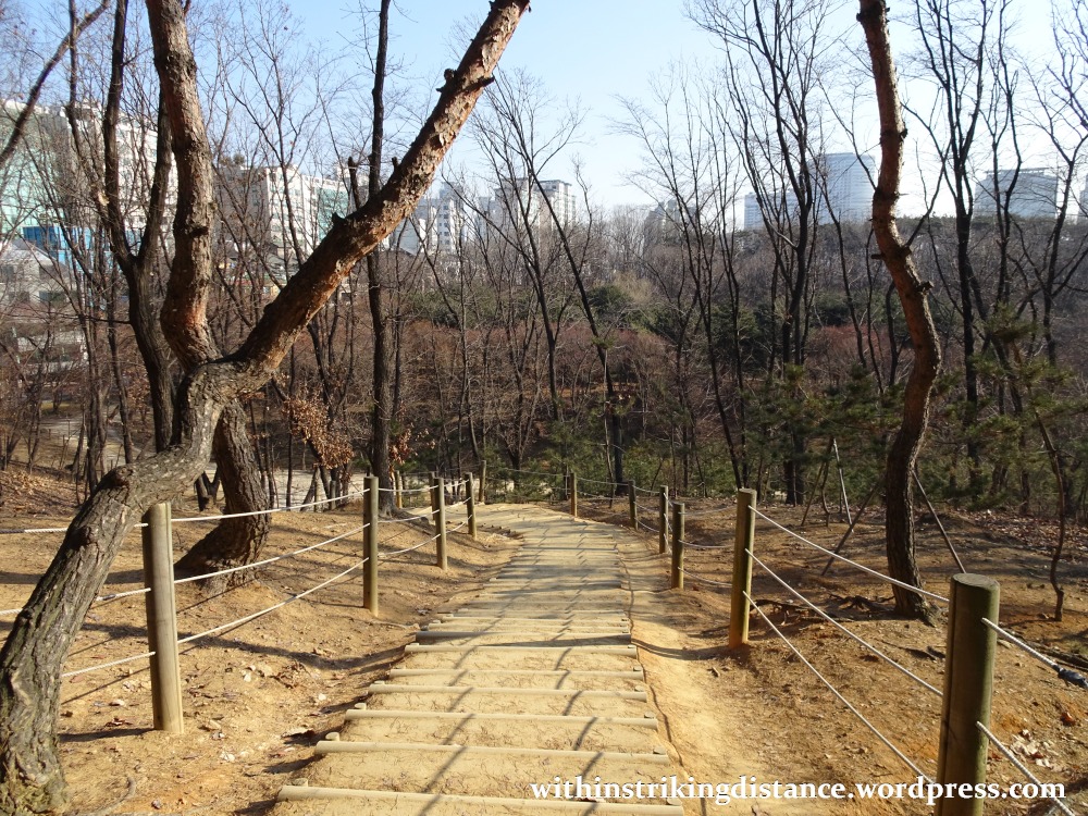 09feb16-013-south-korea-seoul-seonjeongneung-joseon-royal-tombs