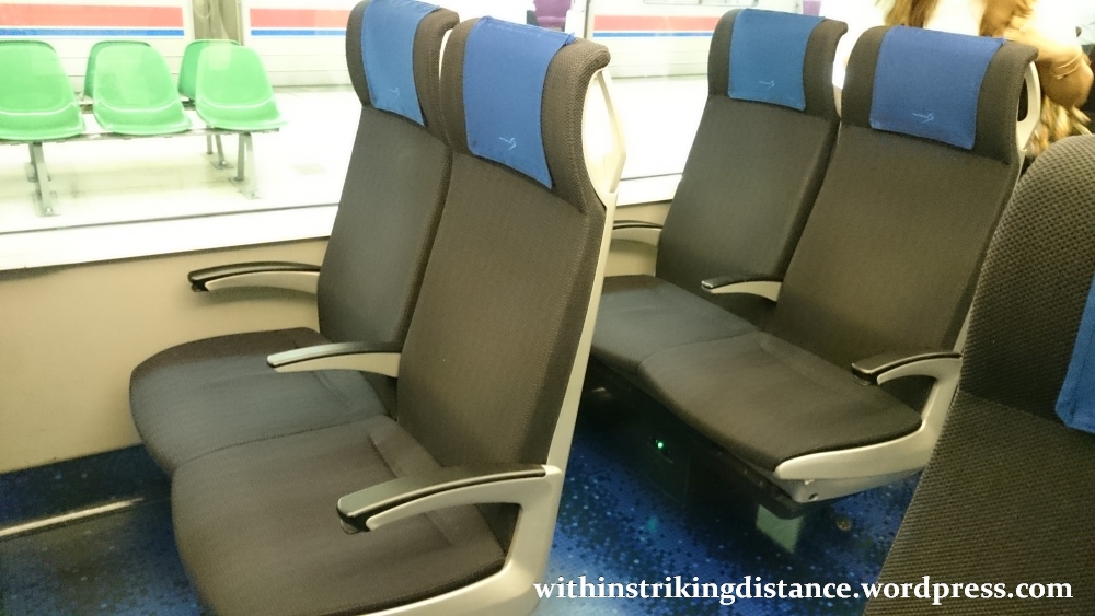 02oct16-003-japan-kanto-tokyo-to-narita-airport-keisei-skyliner-limited-express-train-ae-series-emu-set-a3