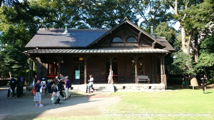 02oct16-007-japan-kanto-tokyo-taito-kyu-iwasaki-tei-teien